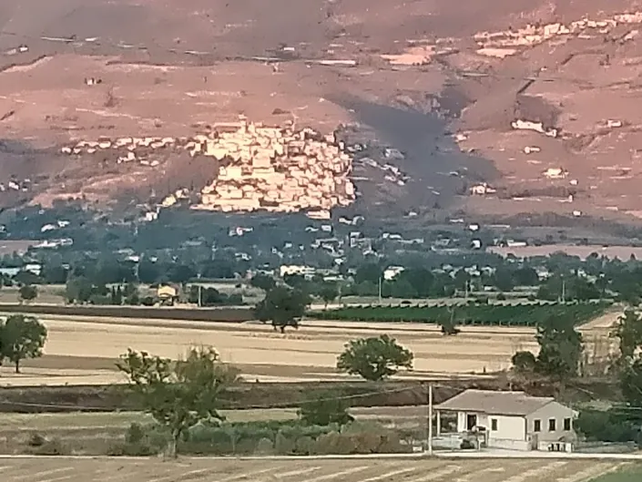 Agriturismo “I Mandorli” – azienda agricola con piscina, camere nel cuore dell’Umbria