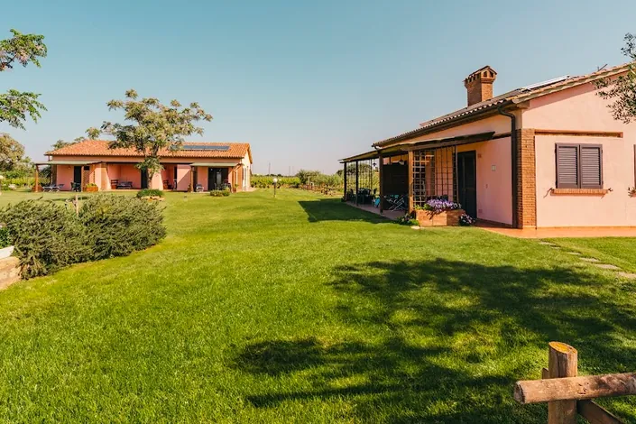 Agriturismo Il Laghetto – Agriturismo Alberese con Piscina