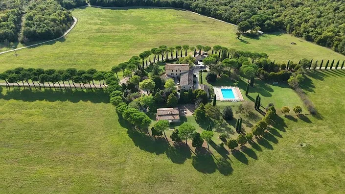 Agriturismo Nerbona in Toscana tra Siena e Firenze