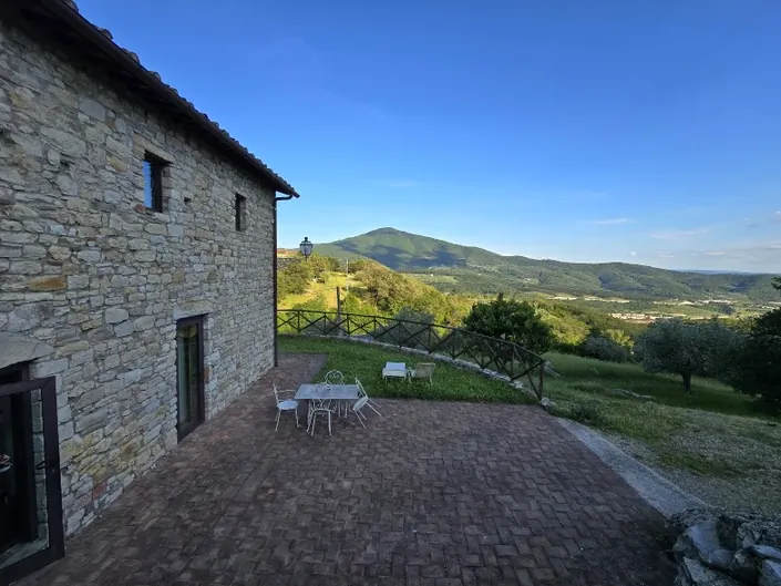 Borgo di Vezzano