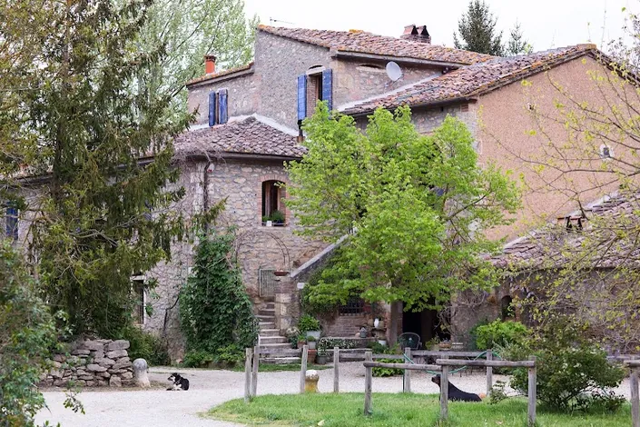 Podere Capannacce – Azienda Agricola Biologica -Allevamento-Agriturismo